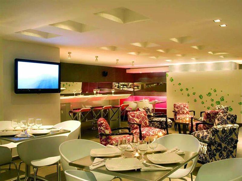 San Simon Hotel Pereira By Soratama Екстериор снимка The interior of the restaurant
