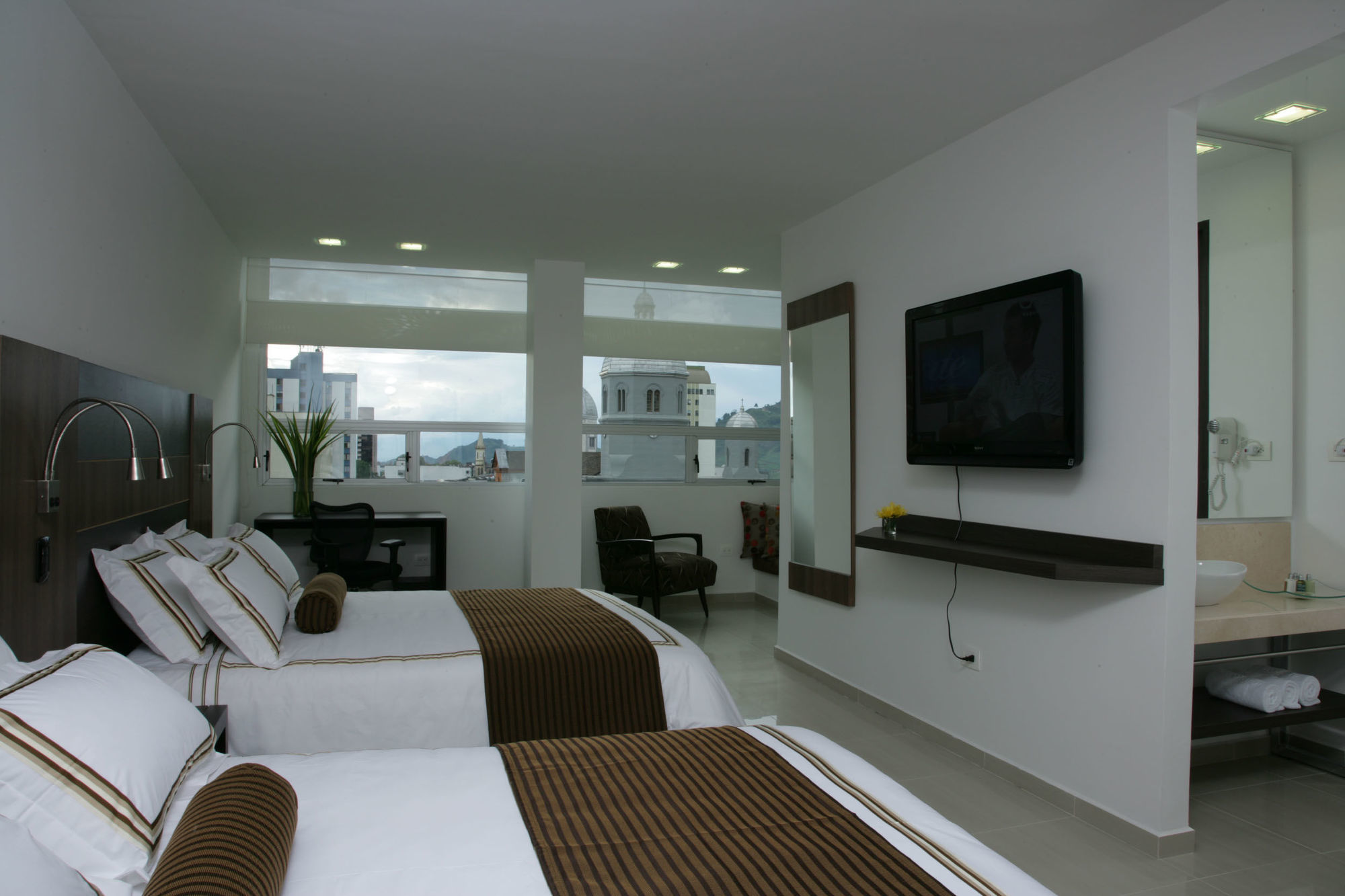 San Simon Hotel Pereira By Soratama Екстериор снимка