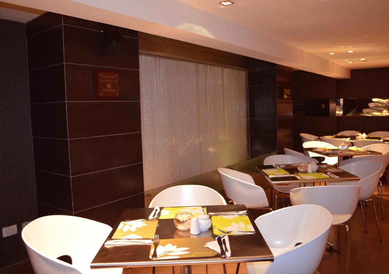 San Simon Hotel Pereira By Soratama Екстериор снимка The interior of the restaurant